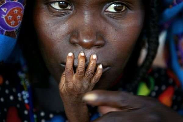 A malnourished mother and her child in Niger