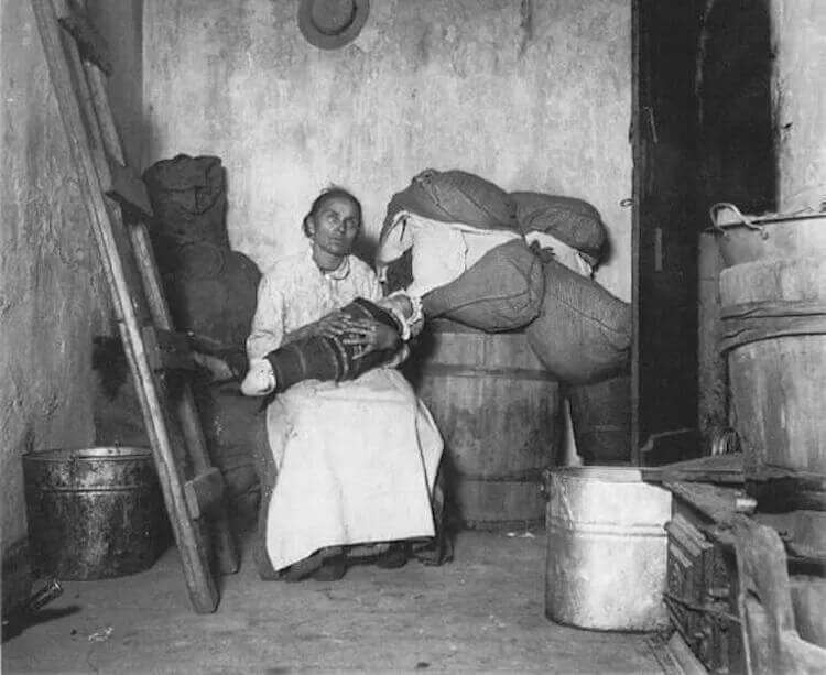 jacob riis exposed,jacob riis’s how the other half lives shocked the american public with its use of