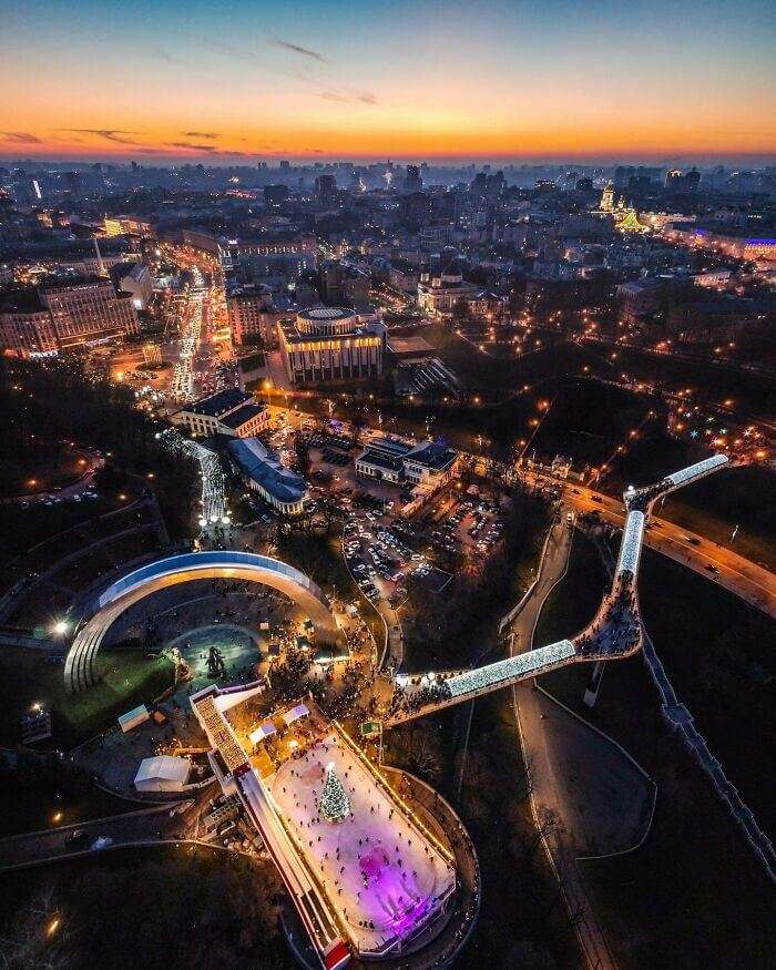 Friendship arch in Kyiv, Ukraine