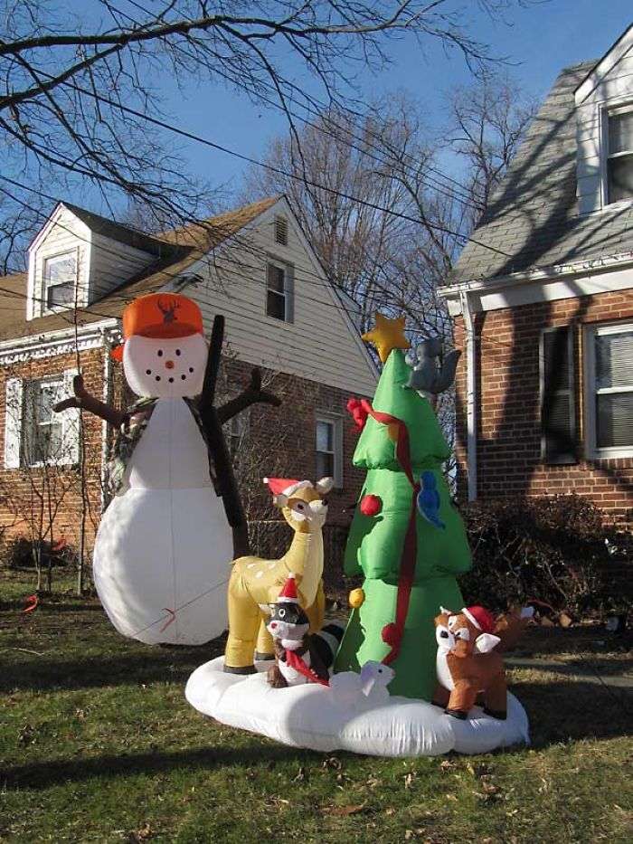 christmas decorating meme,industrial christmas decorations,funny christmas yard decorations,xmas house decorations