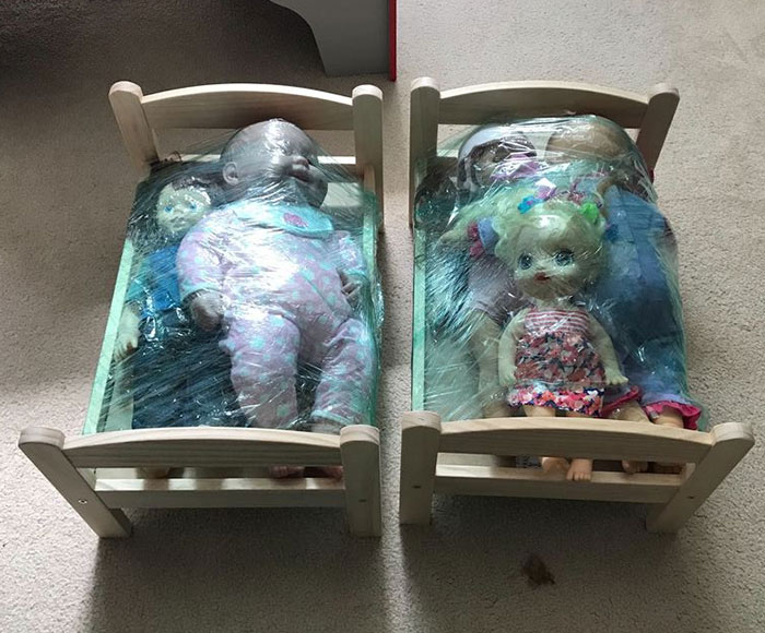 Getting ready to move. Here's how my Wife packed the kids' dolls