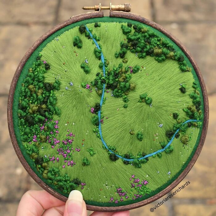 embroideries,embroidery artist,embroidery arts,british landscapes,design by juju,embroideres,goldwork