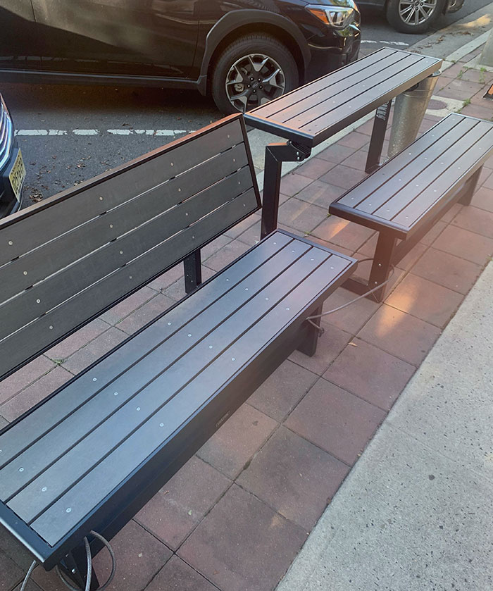 These benches can transform into tables