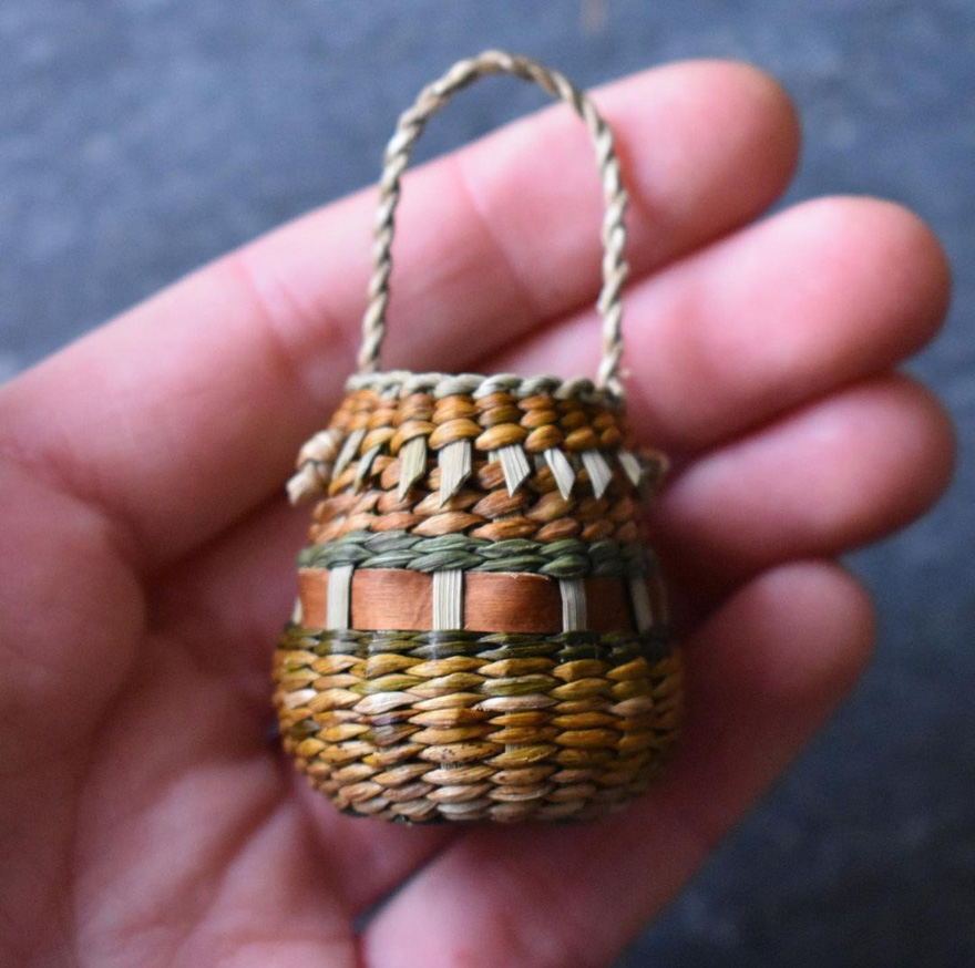 tiny woven baskets,mini woven baskets