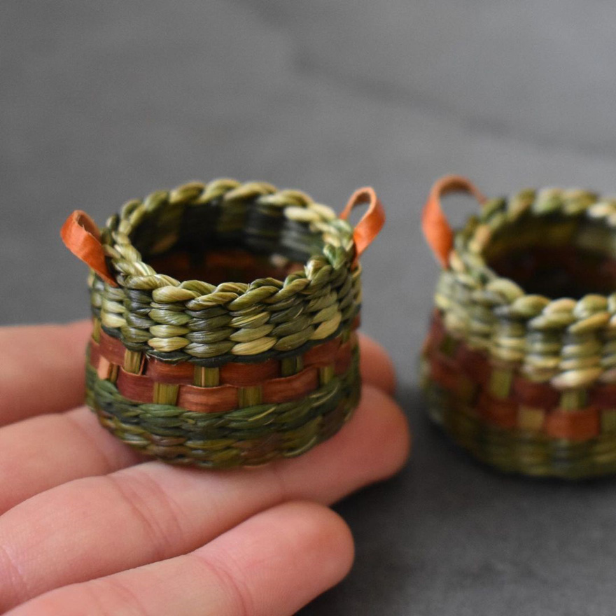 tiny woven baskets,mini woven baskets